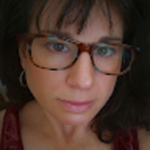 Meet your Posher, Lia